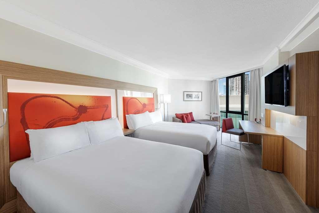 Amora Hotel בריסביין חדר תמונה A typical room at the hotel