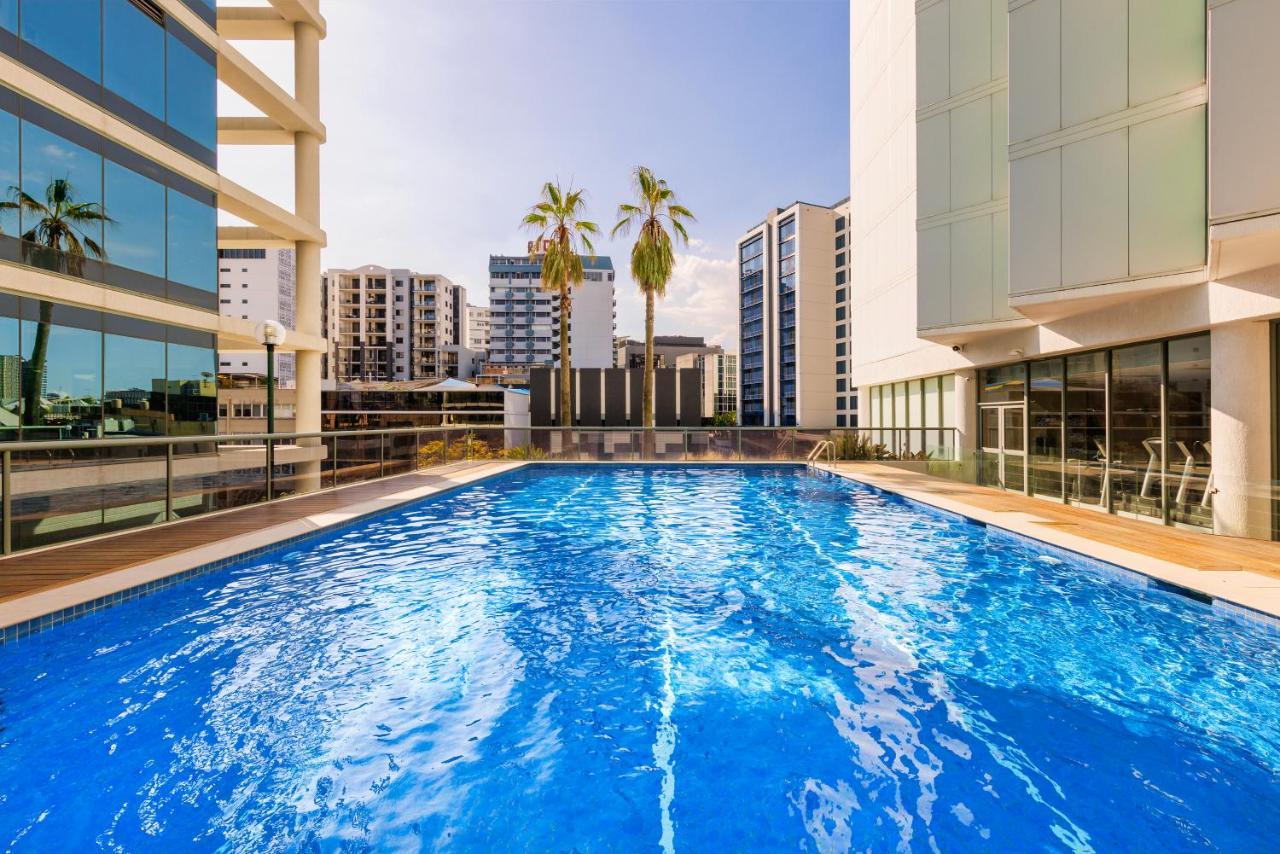Amora Hotel בריסביין מראה חיצוני תמונה The pool at the Emporium Hotel South Bank